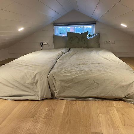 Mini Villa Stockholm Alvsjo S61 エクステリア 写真