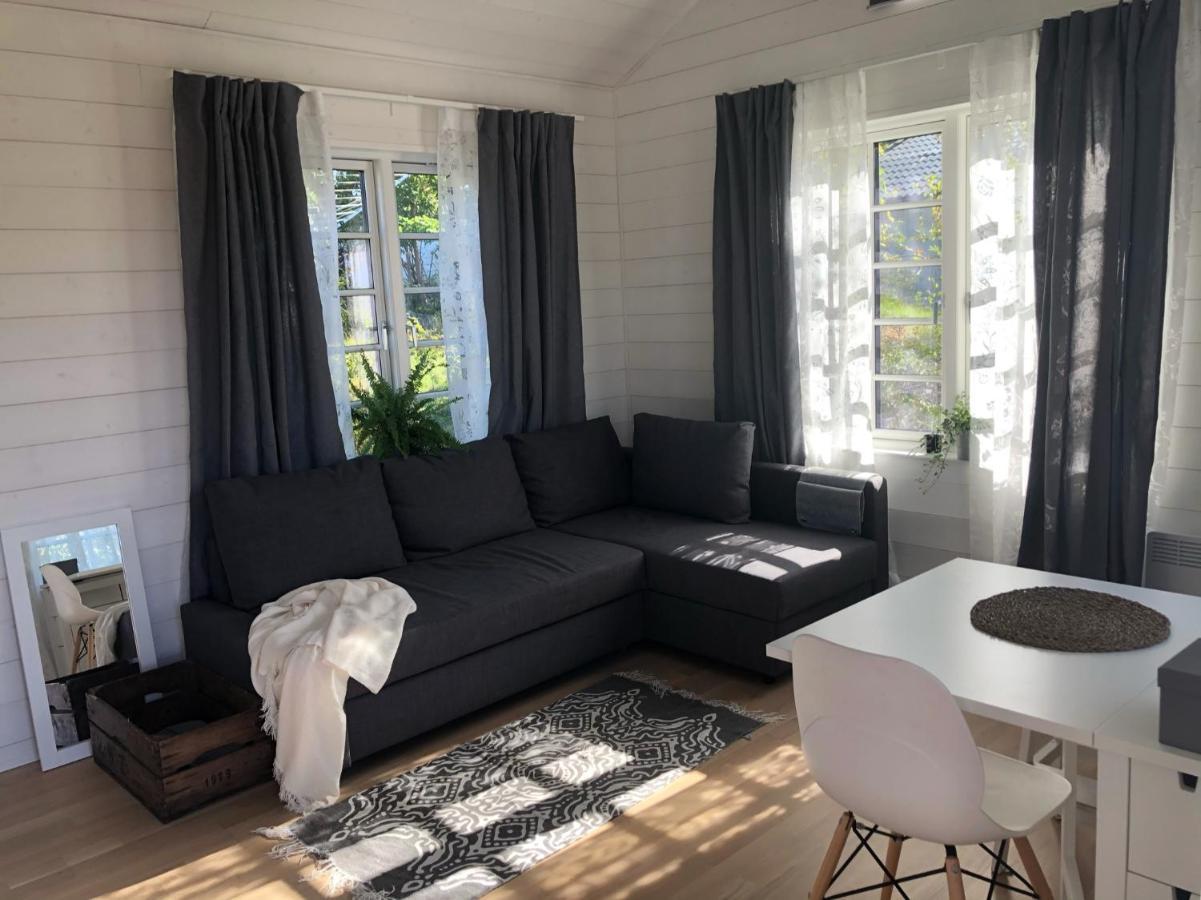 Mini Villa Stockholm Alvsjo S61 エクステリア 写真